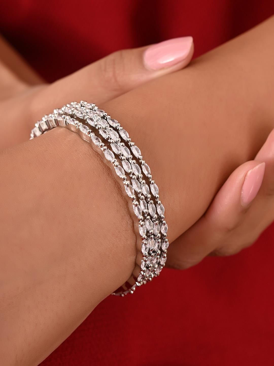 

RATNAVALI JEWELS Set Of 4 Silver-Plated American Diamond Stone-Studded Bangles