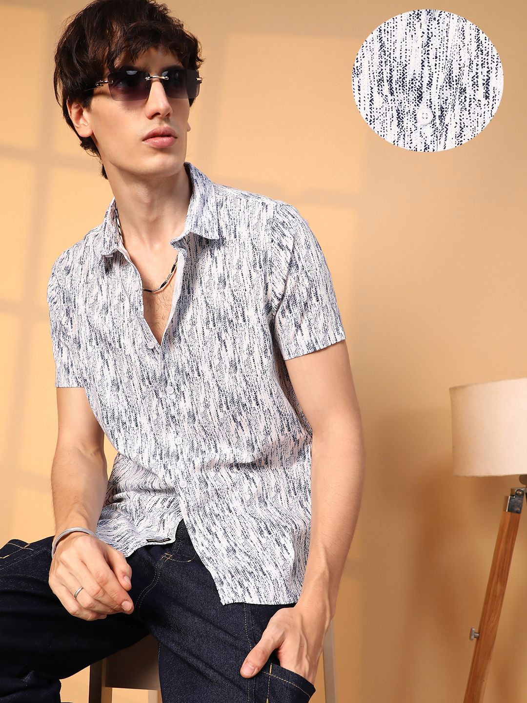 

Campus Sutra Men Comfort Spread Collar Abstract Printed Casual Shirt, Multi