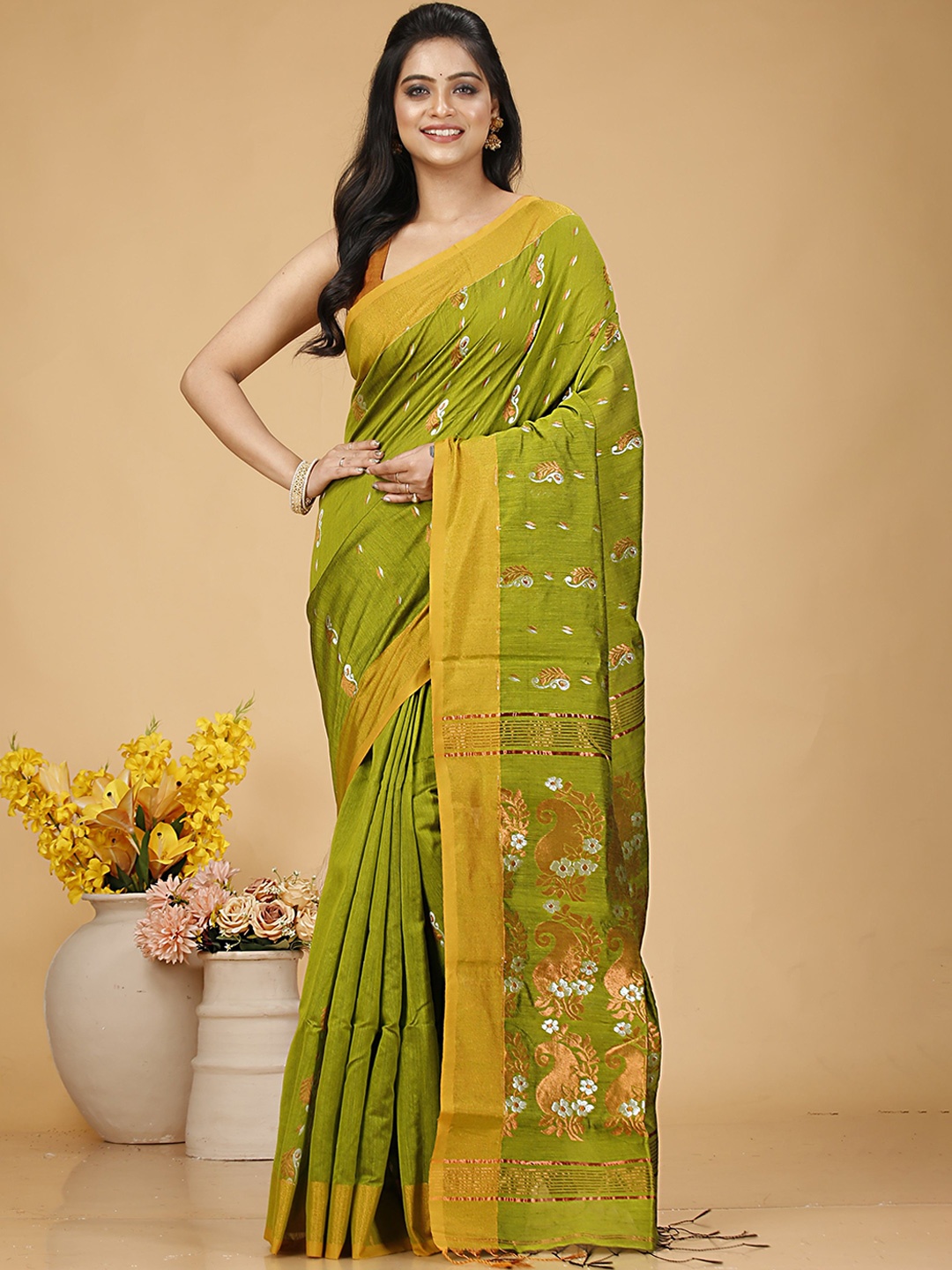 

SLAGHA Woven Design Silk Cotton Taant Saree, Lime green
