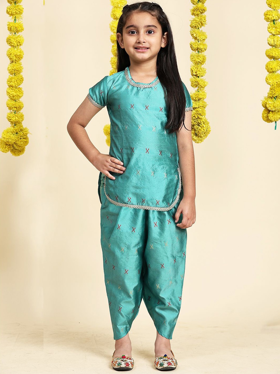 

Cutiekins Girls Geometric Embroidered Zari A-Line Kurta With Dhoti Pants, Sea green