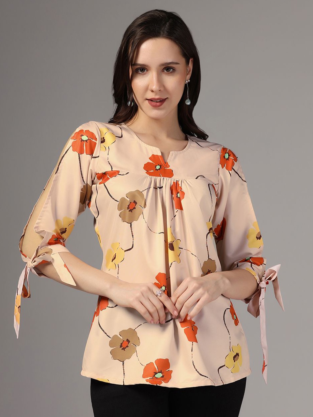 

BAESD Floral Print Crepe Top, Beige