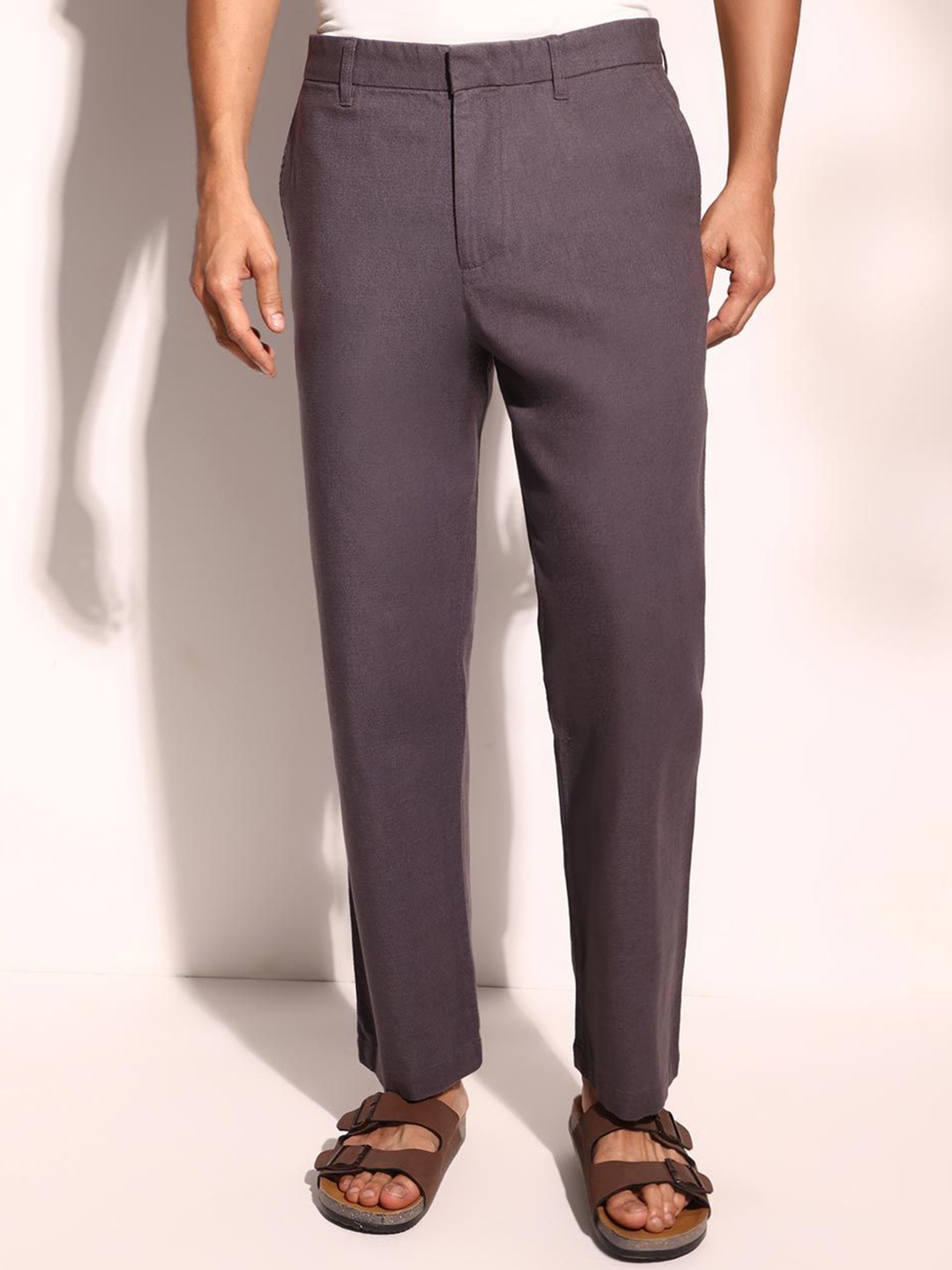 

Fabindia Men Mid-Rise Straight Fit Trousers, Purple