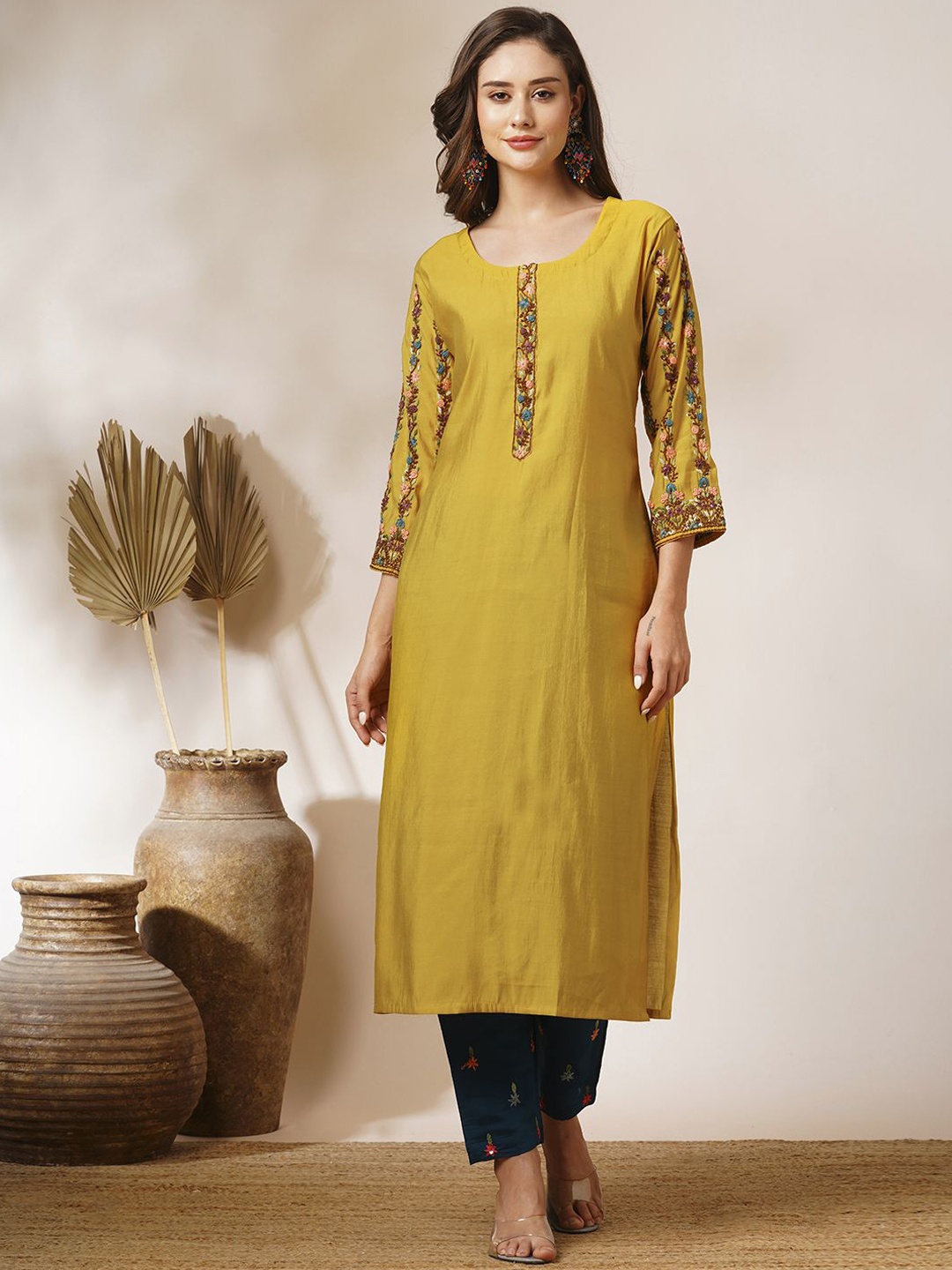 

FASHOR Floral Sequins Thread Work Embroidered Straight Kurta, Yellow