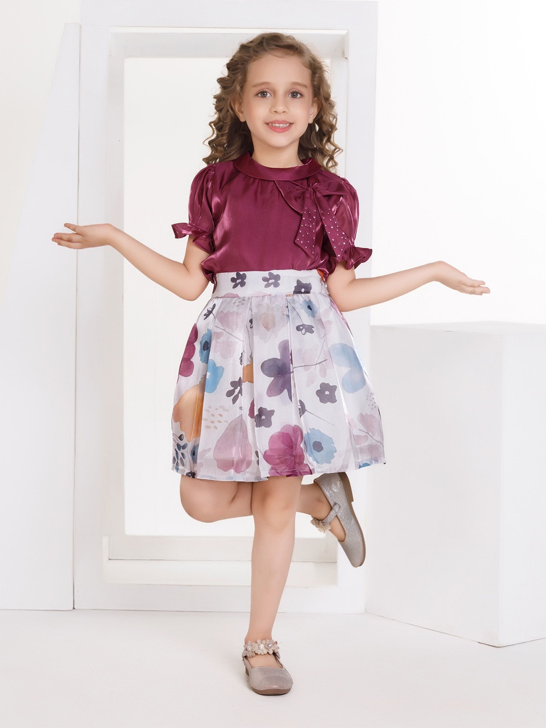 

Peppermint Girls Round Neck Puffed Sleeves Top with Skirt, Pink