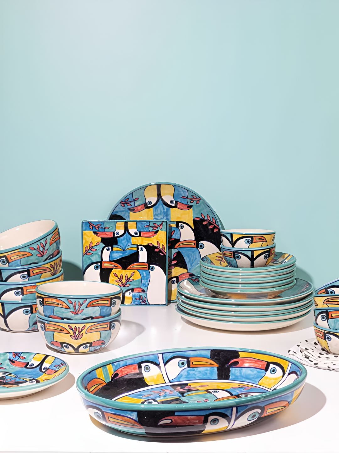 

AMALAFIEE CERAMICS Blue & Red 28 Pieces Printed Ceramic Dinner Set