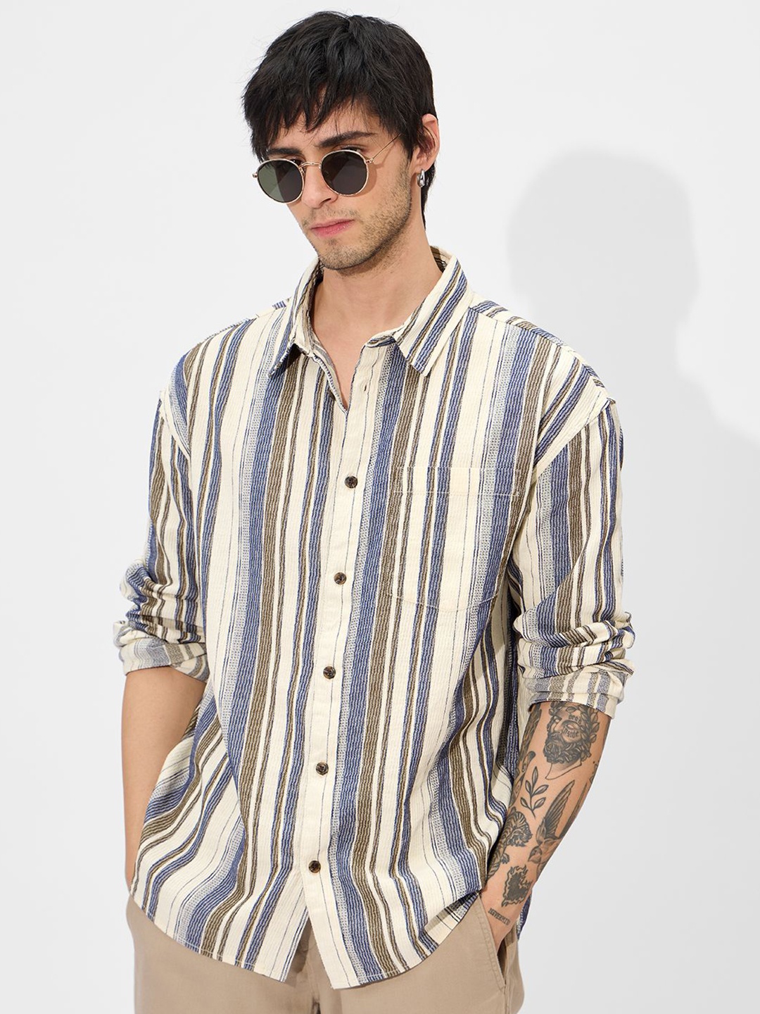 

The Souled Store Men Spread Collar Vertical Striped Cotton Casual Shirt, Multi