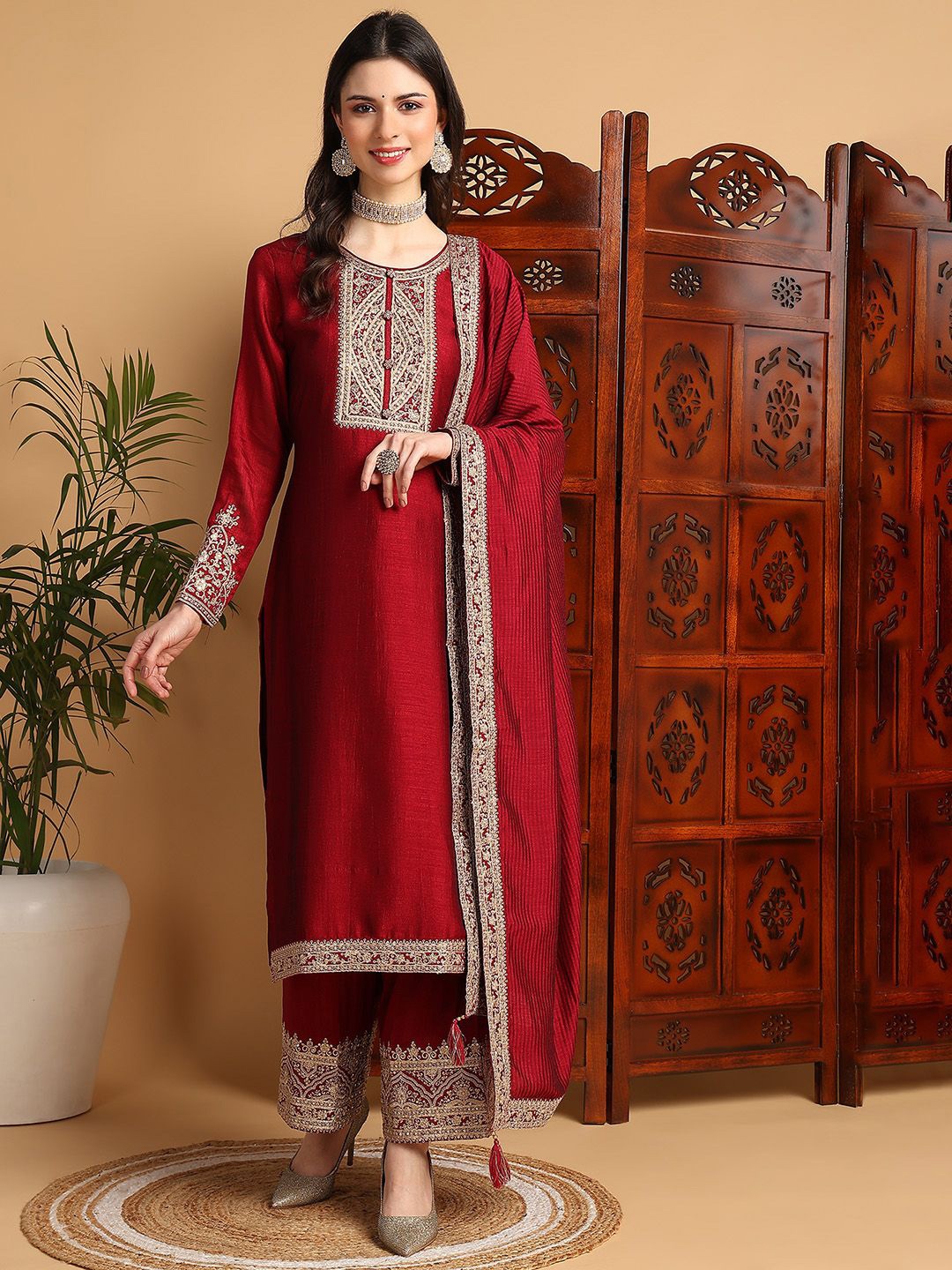 

KALINI Floral Yoke Design Zari Straight Kurta with Trousers & Dupatta, Maroon