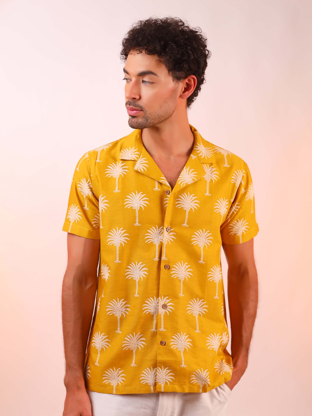 

DALCHINII Men Relaxed Cuban Collar Floral Printed Cotton Casual Shirt, Mustard