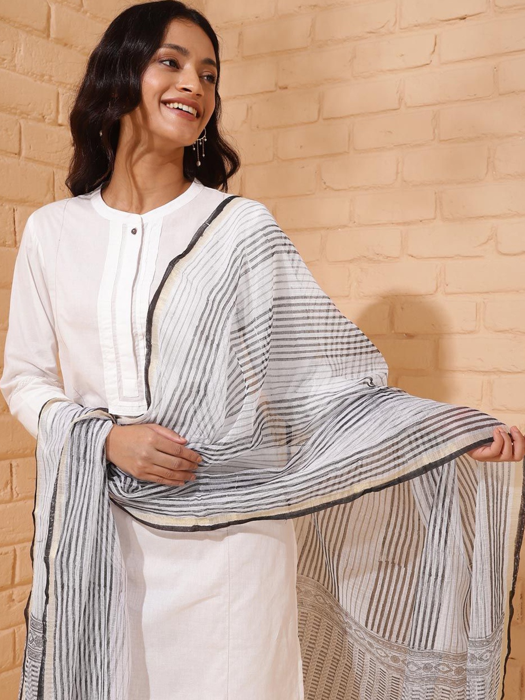 

Fabindia Striped Cotton Silk Block Print Dupatta, White