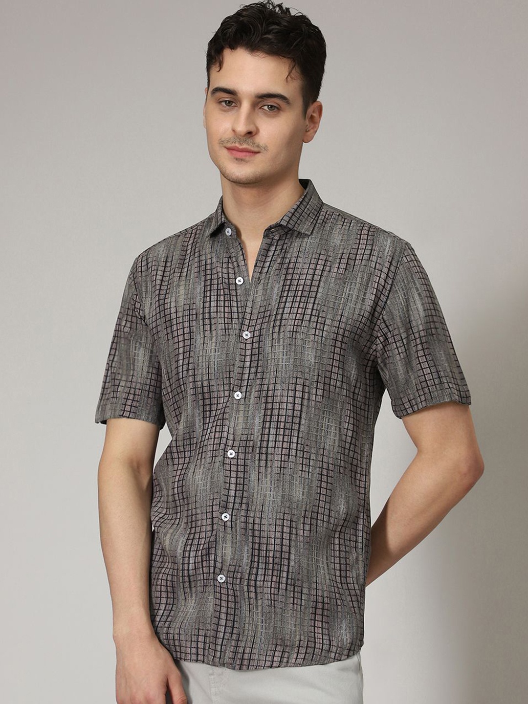 

Banana Club Men Classic Opaque Printed Casual Shirt, Grey