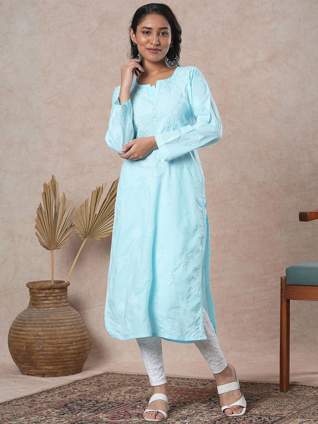 

ADA Ethnic Motifs Embroidered Chikankari Detail Long Sleeves Side Slit Regular Kurta, Blue