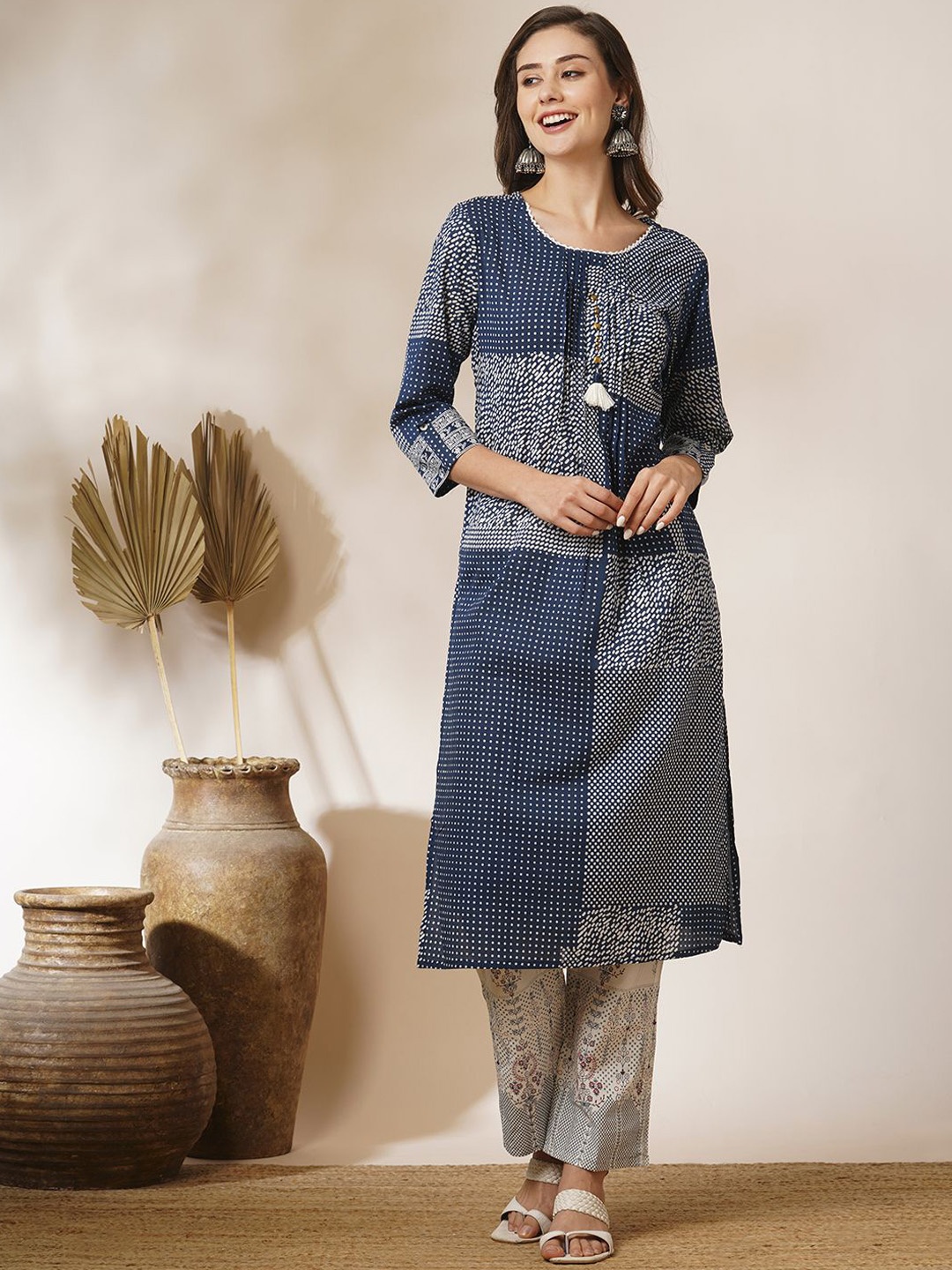 

FASHOR Ethnic Motifs Printed Straight Pure Cotton Kurta with Trousers, Blue