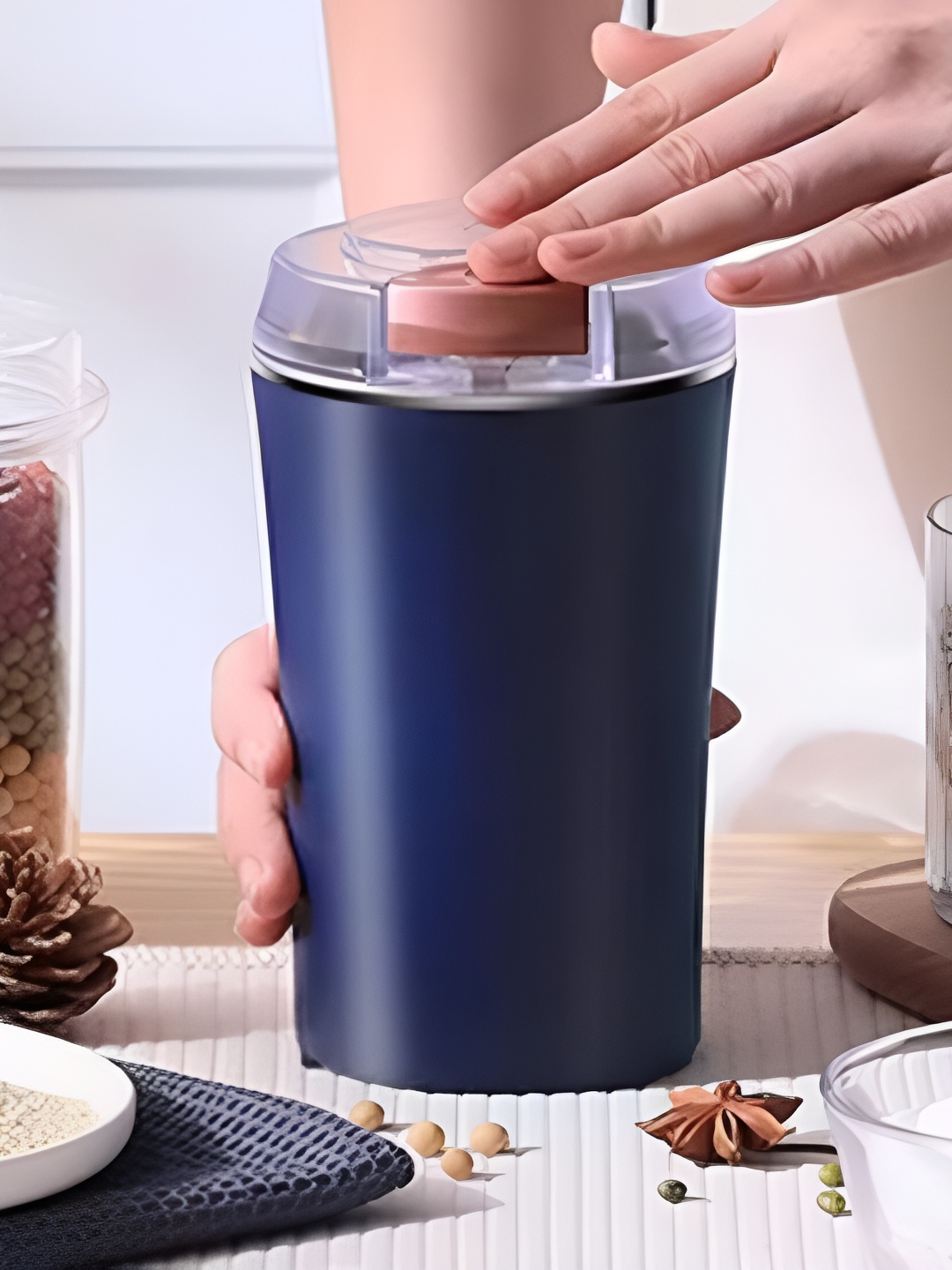 

Adbeni Portable Small Electric Bean Grinder, Blue