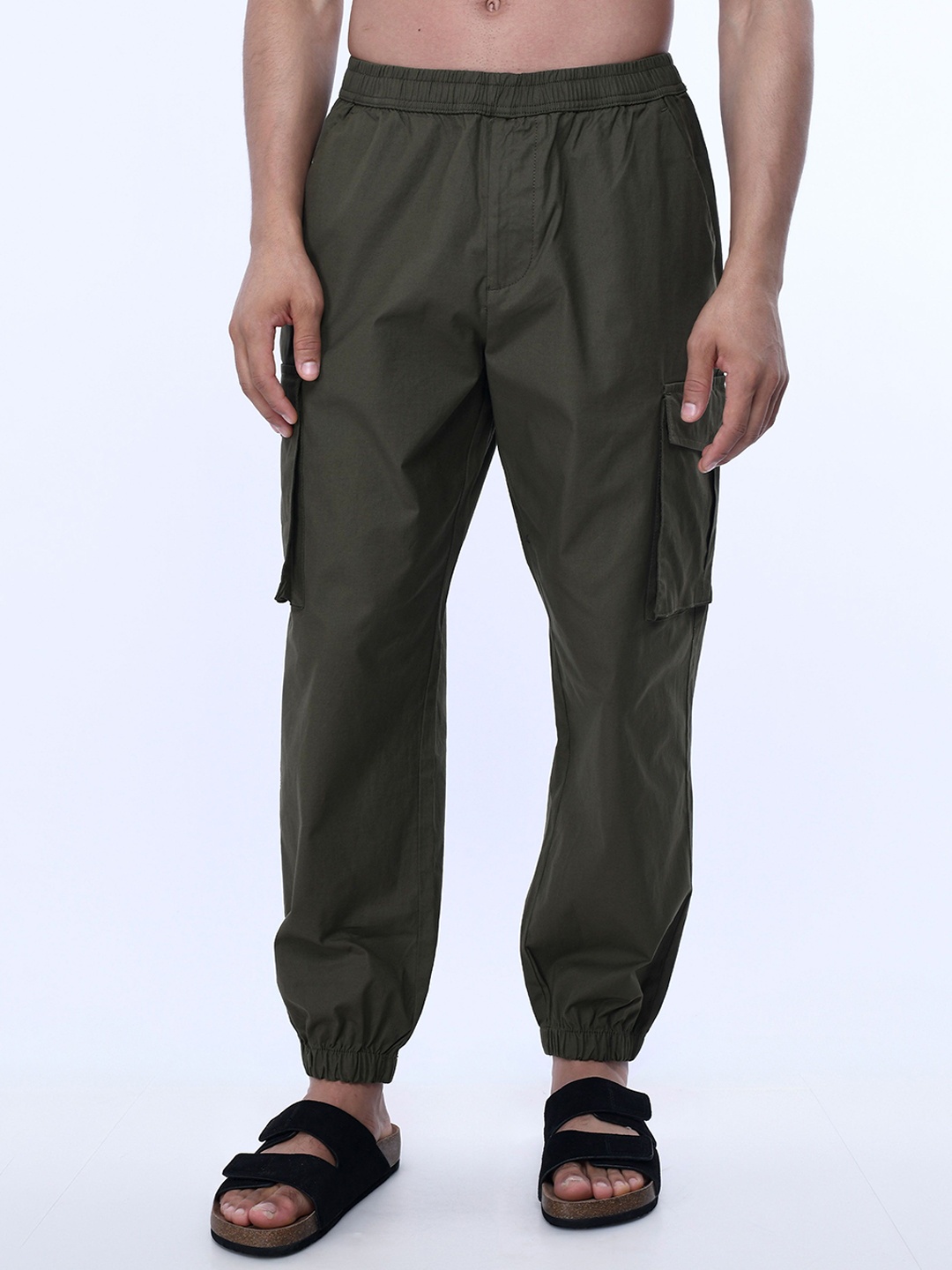 

Tailoraedge Men Sqolid Relaxed Loose Fit Joggers Trousers, Olive
