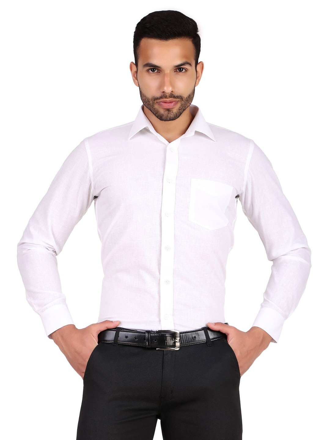 

Men White Solid Slim Fit Cotton Linen Formal Shirt