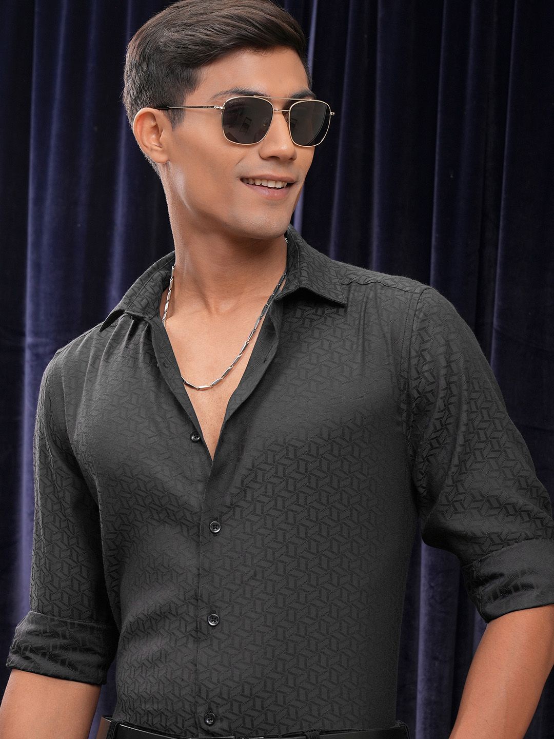 

LOCOMOTIVE Premium Men Jacquard Textured Occasion Shirt, Black