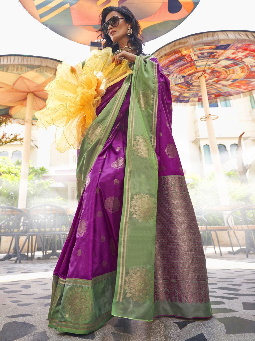 

Mitera Woven Design Zari Banarasi Saree, Magenta