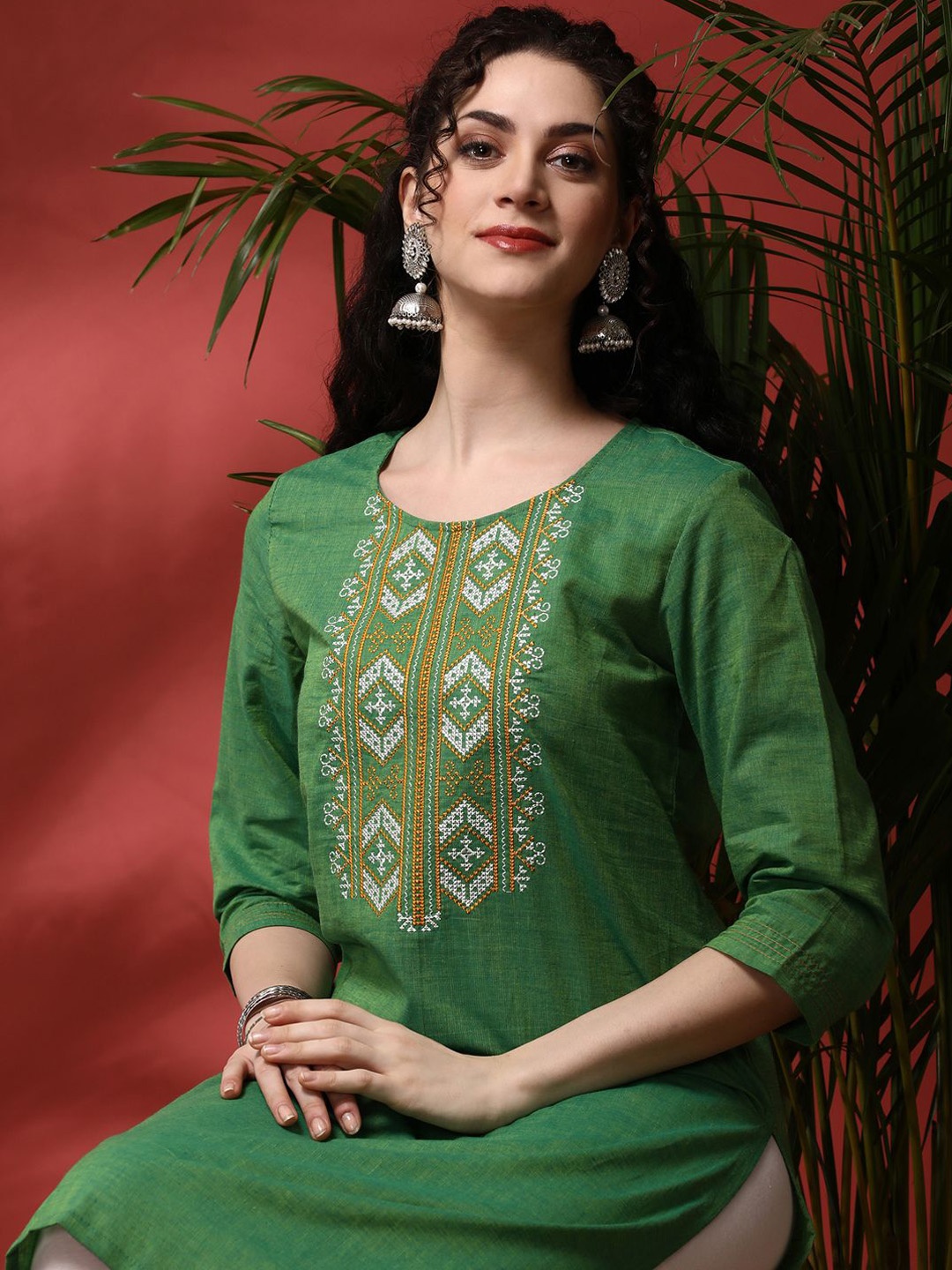 

Anouk Geometric Yoke Design Pure Cotton Straight Kurta, Green