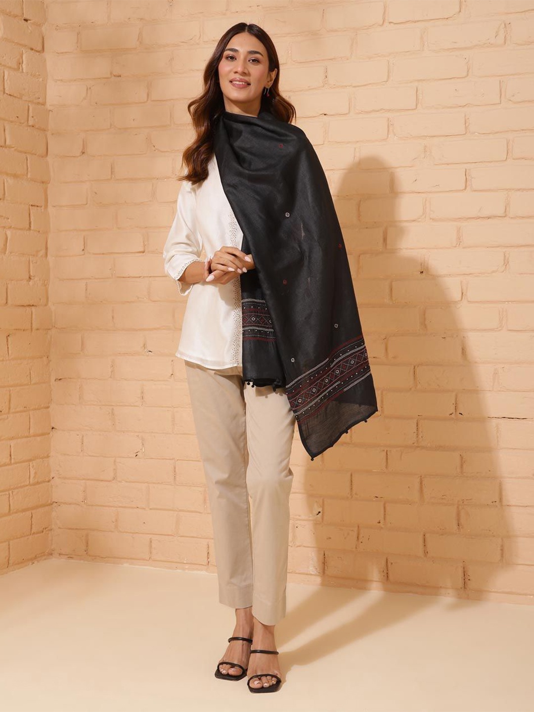 

Fabindia Women Embroidered Stole, Black