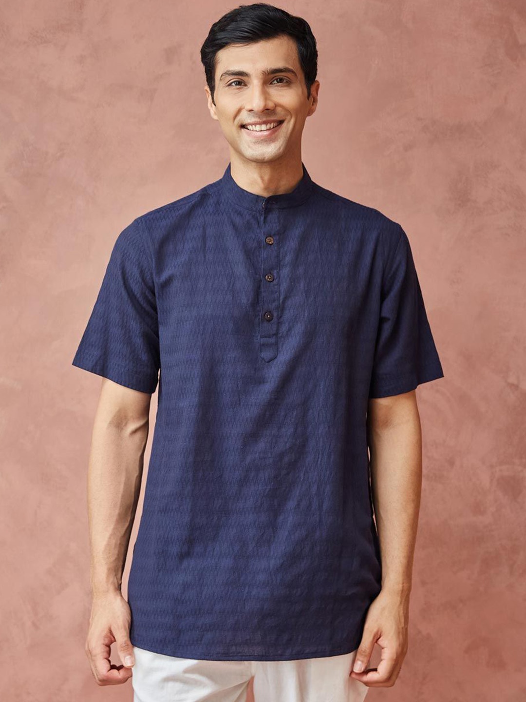 

Fabindia Geometric Woven Design Mandarin Collar Dobby Weave Cotton Straight Short Kurta, Navy blue