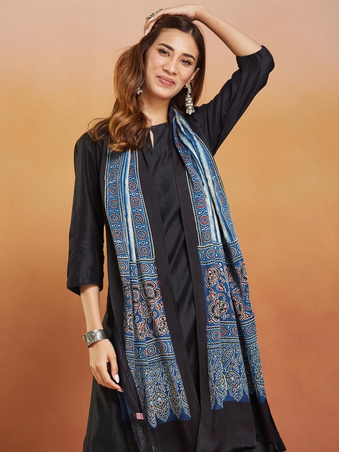 

Fabindia Women Printed Stole, Blue