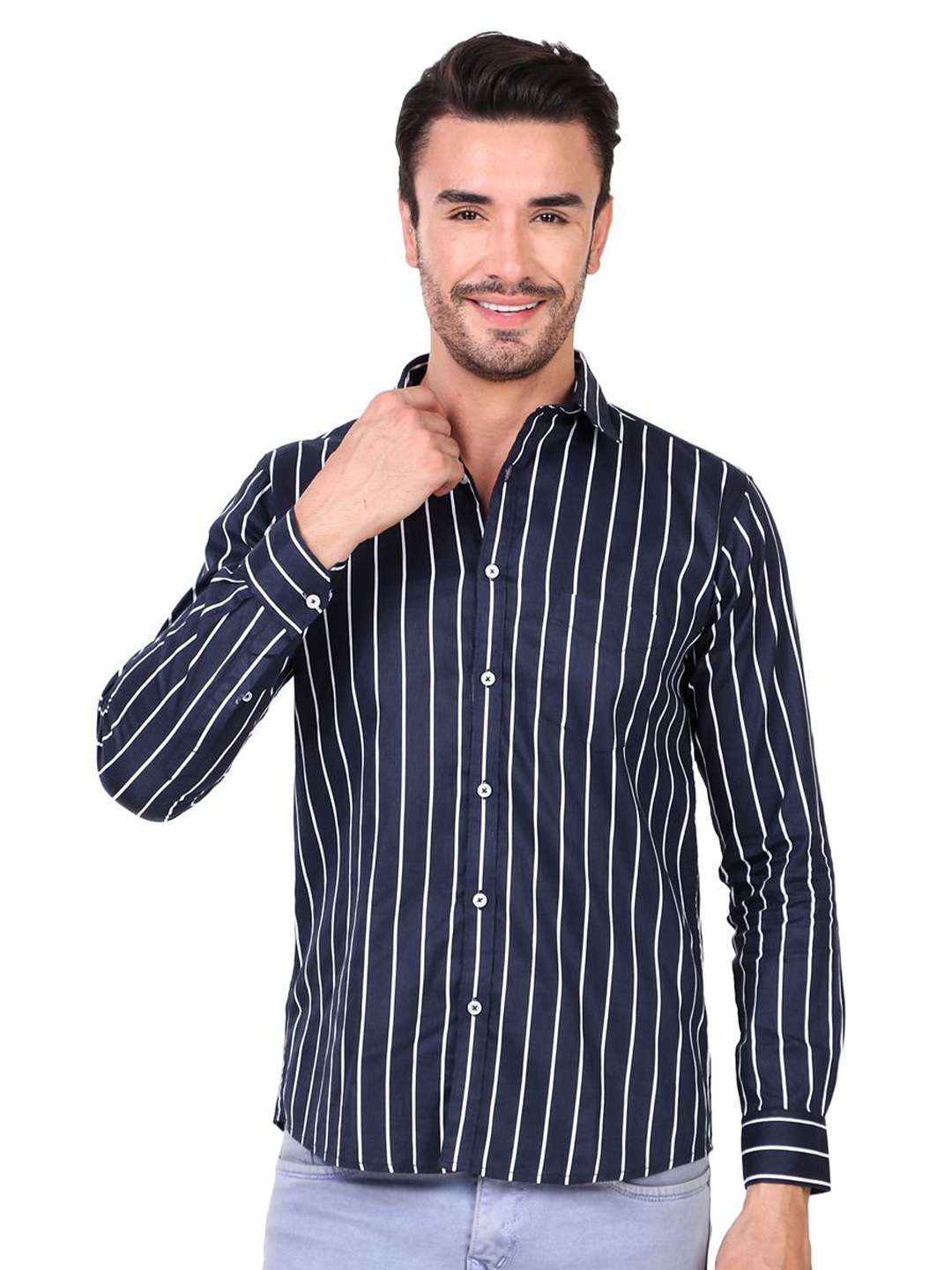 

DESIGN UP MEN SLIM FIT VERTICAL BLUE STRIPED PURE COTTON CASUAL SHIRT