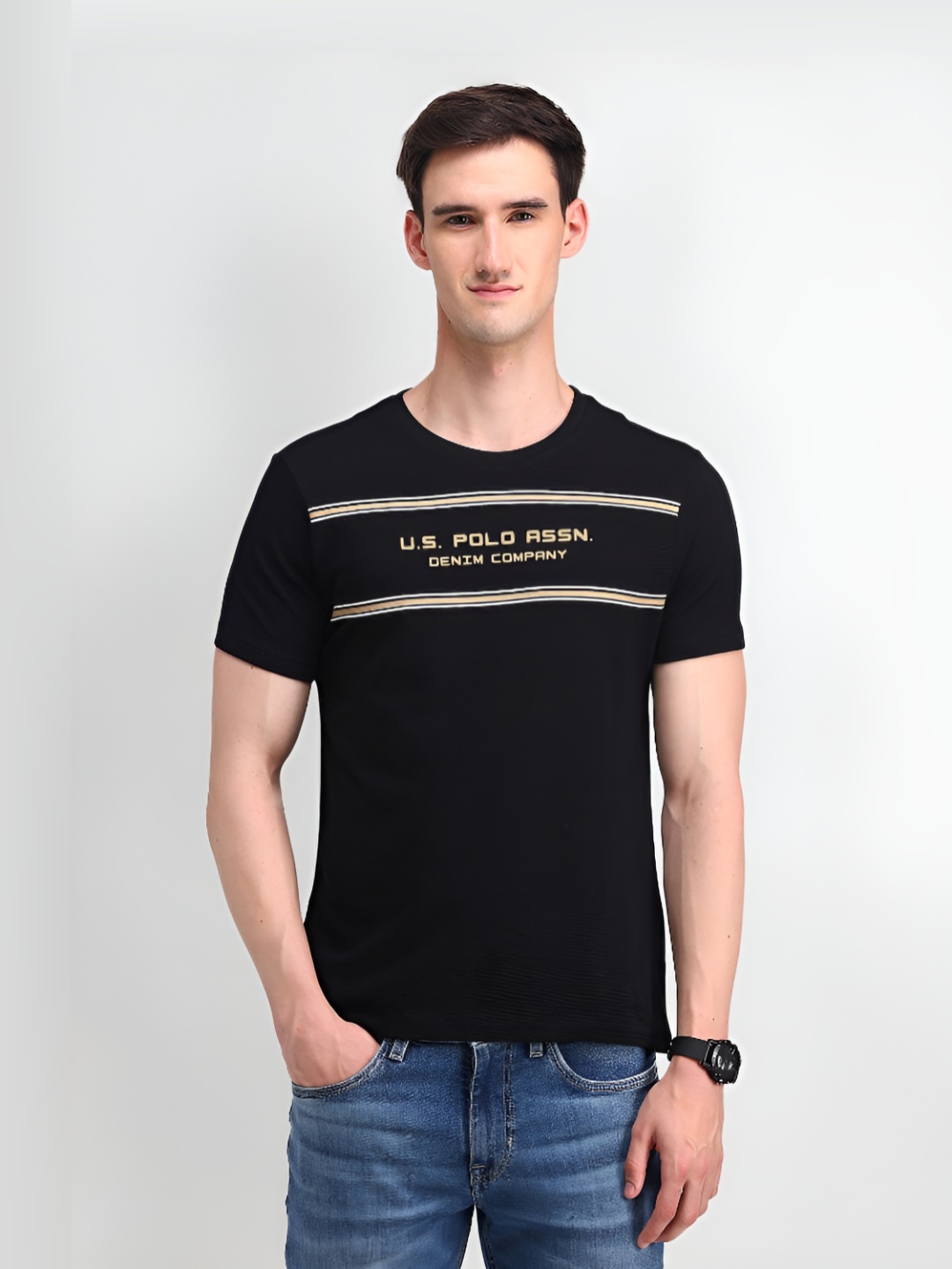 

U.S. Polo Assn. Denim Co. Men Solid Round Neck Cotton Slim Fit T-Shirt, Black