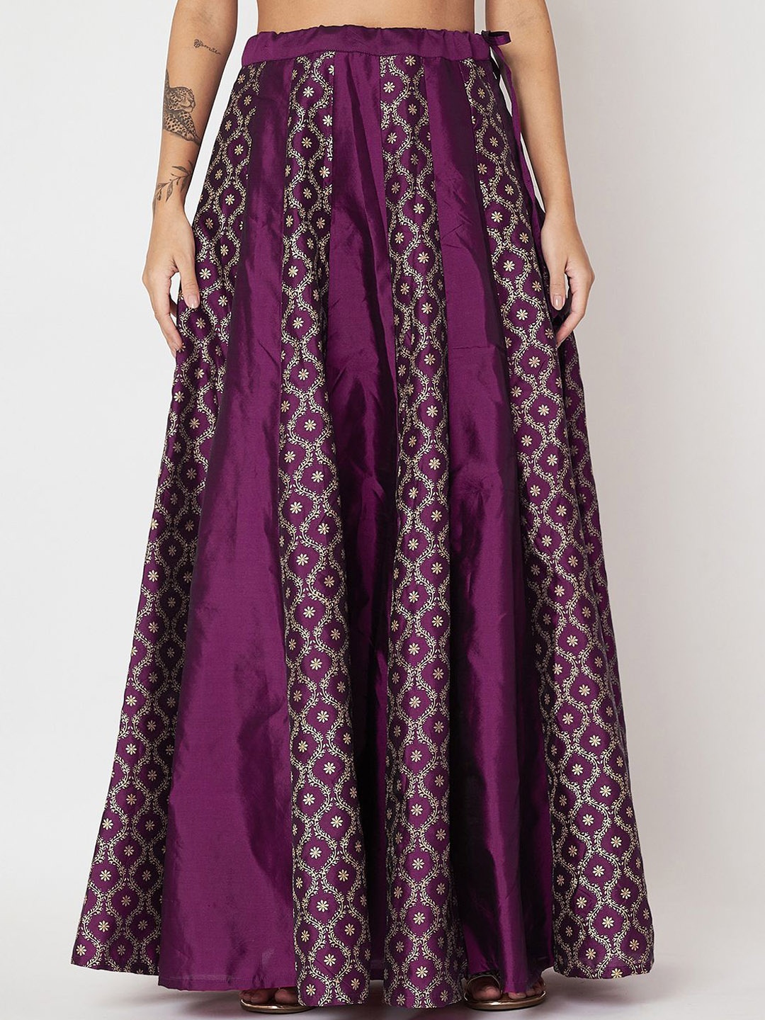 

studio rasa Women Floral Printed Flared Maxi Skirts, Purple