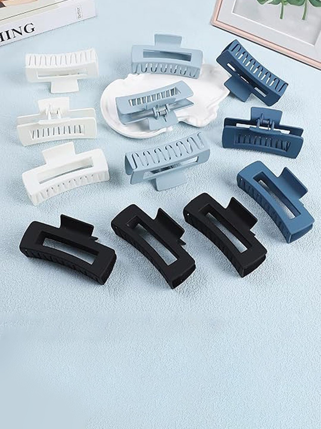 

Xivir Women Set Of 12 Claw Clips, Blue