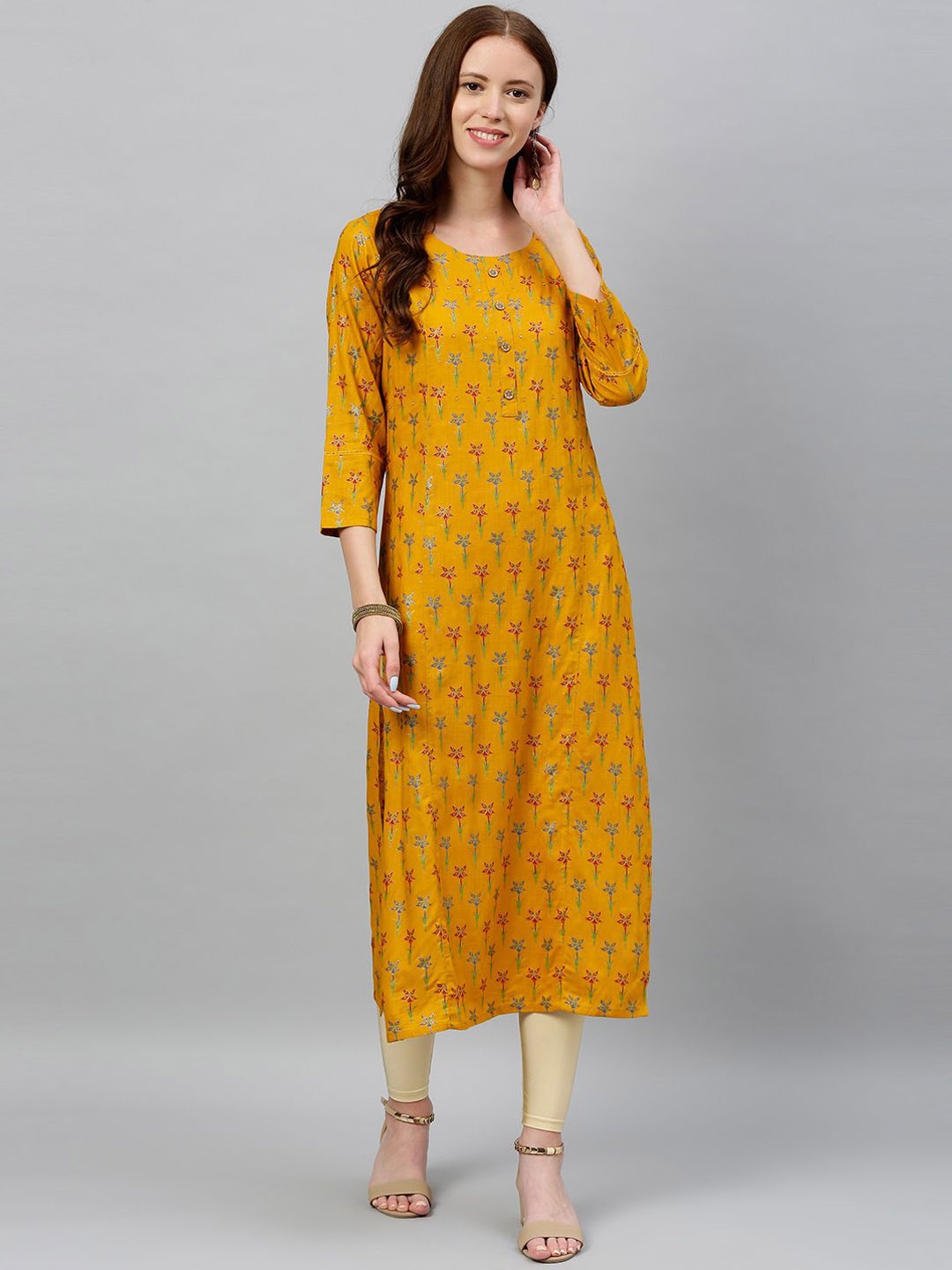 

CHIRAAI Floral Printed Round Neck Straight Kurta, Mustard