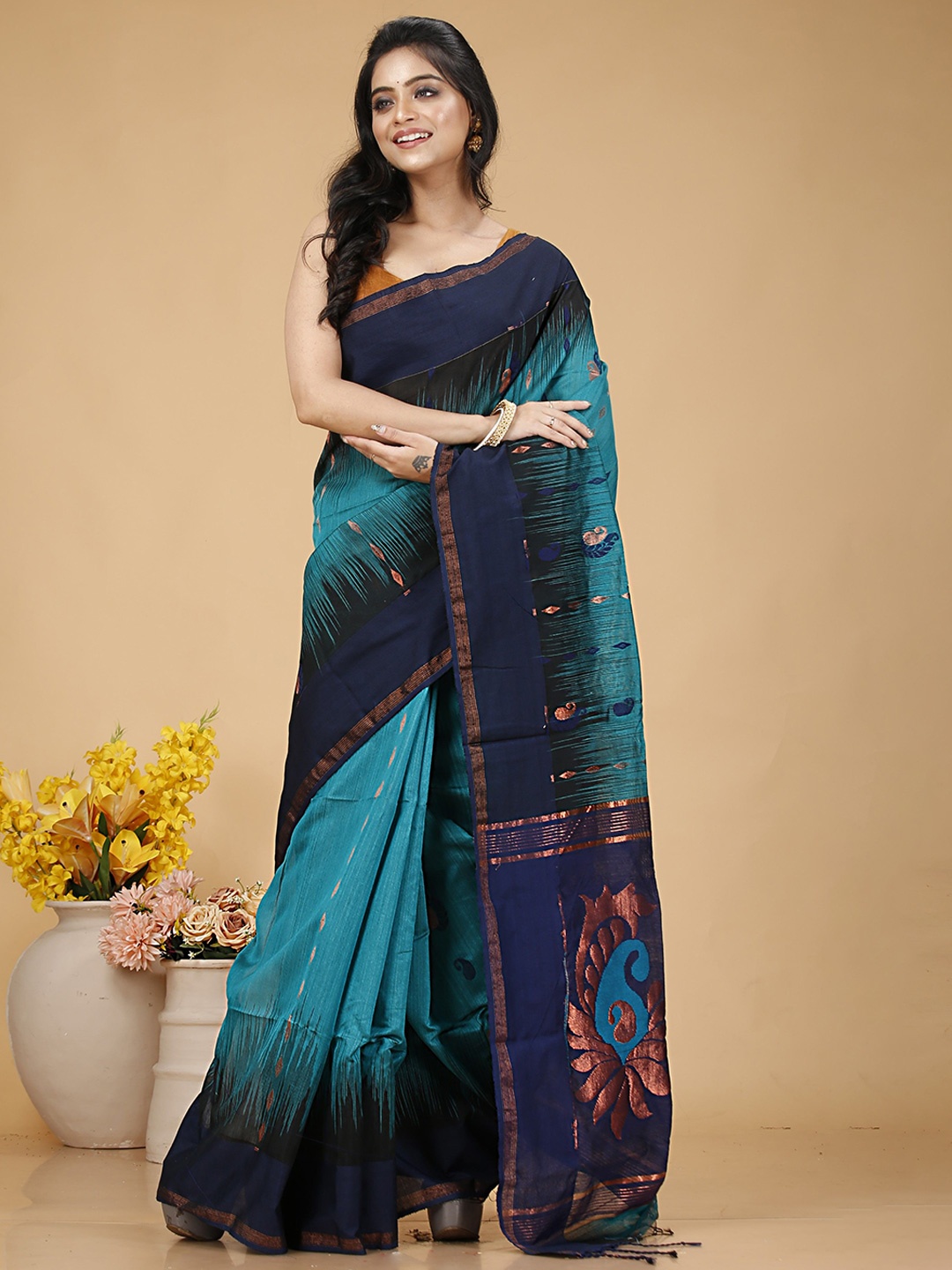 

SLAGHA Ethnic Motifs Woven Design Taant Saree, Teal