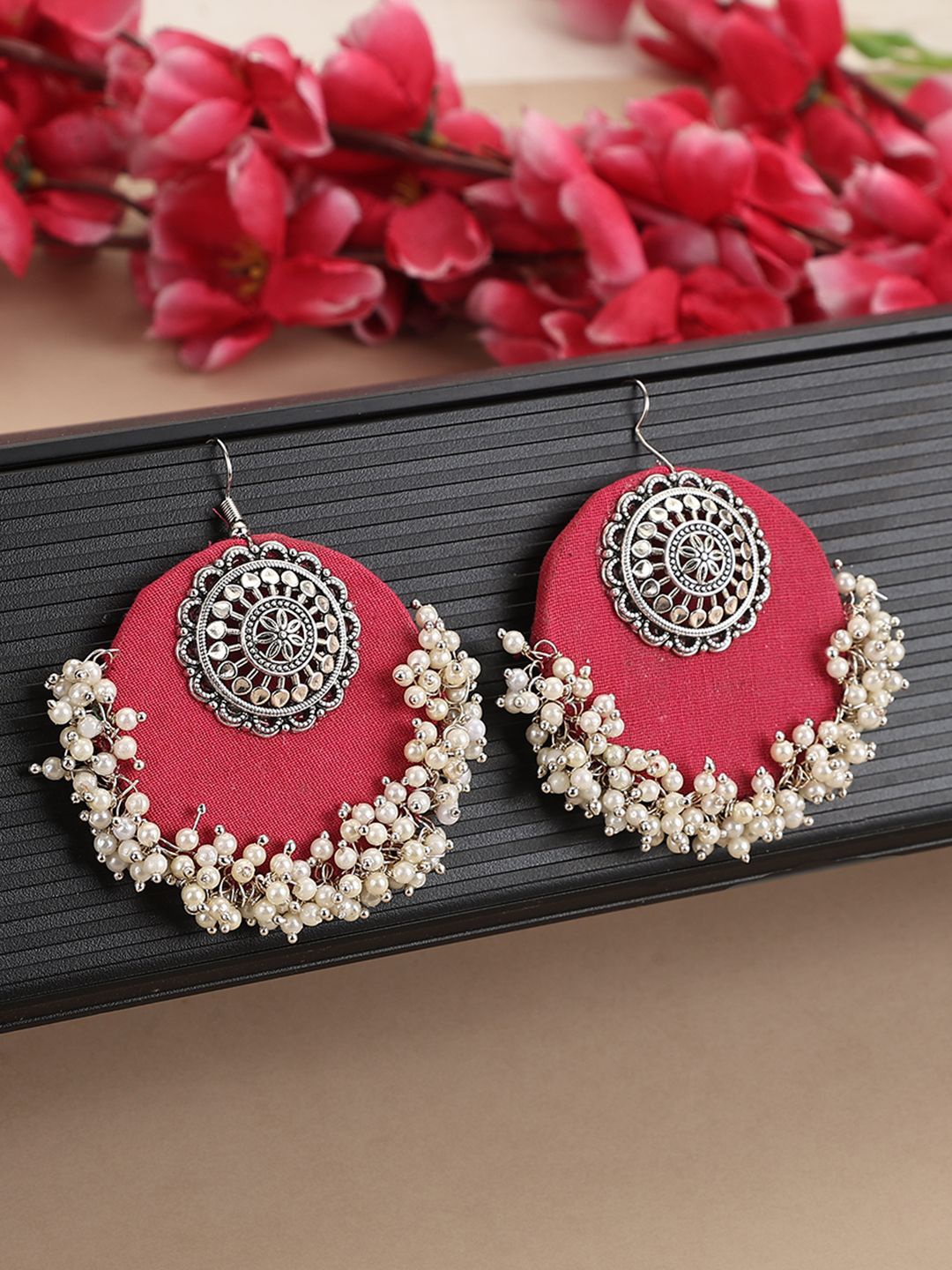 

MODE MANIA Silver-Plated Contemporary Chandbalis, Red
