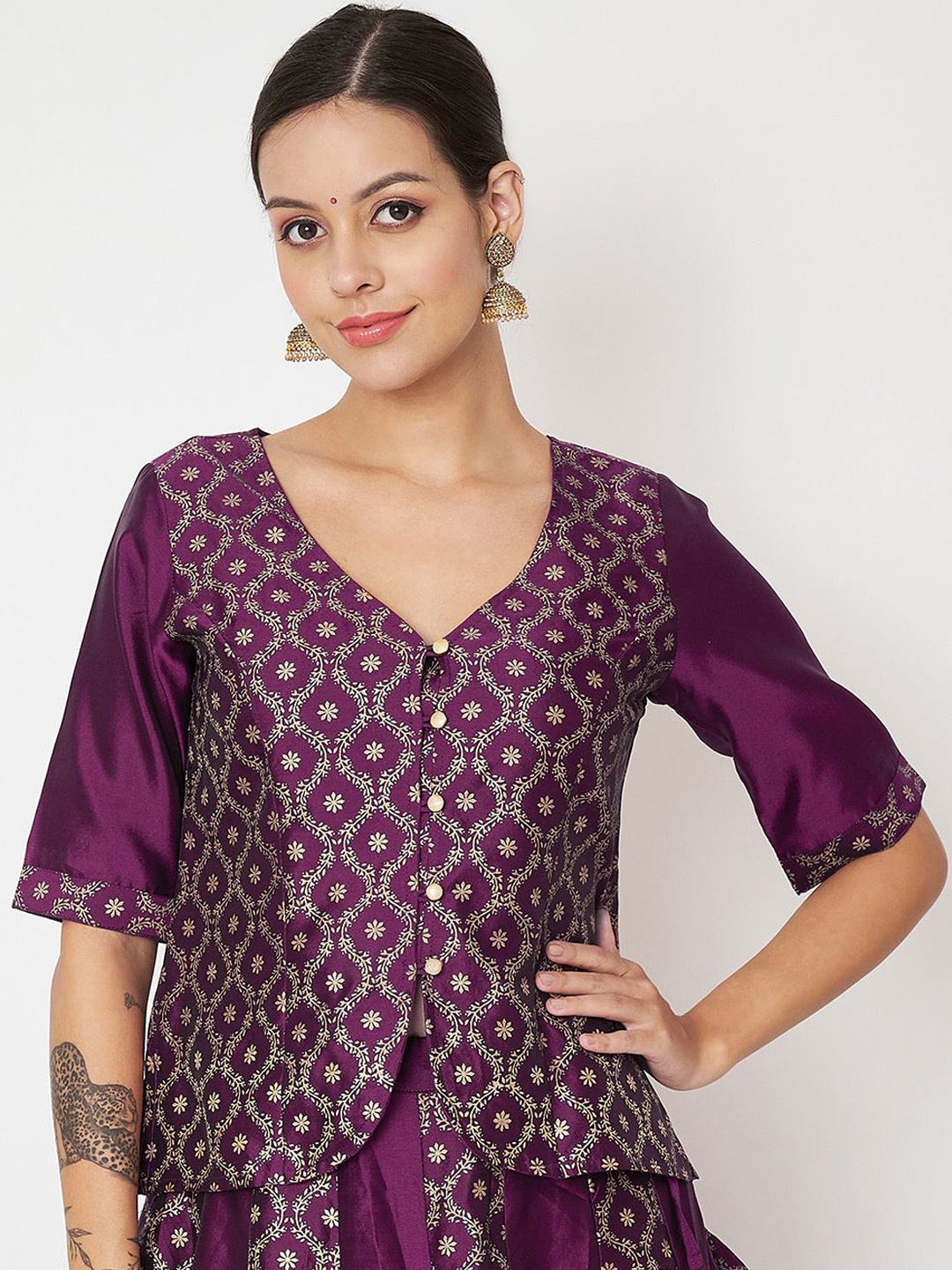 

studio rasa Women Floral Printed V Neck Blouse, Purple