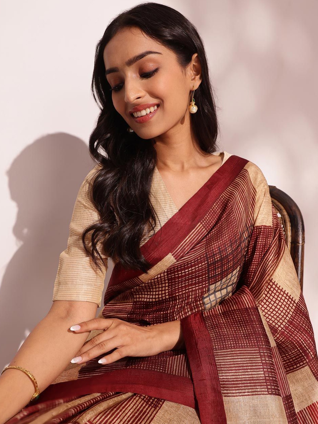 

Fabindia Checked Pure Silk Block Print Saree, Red