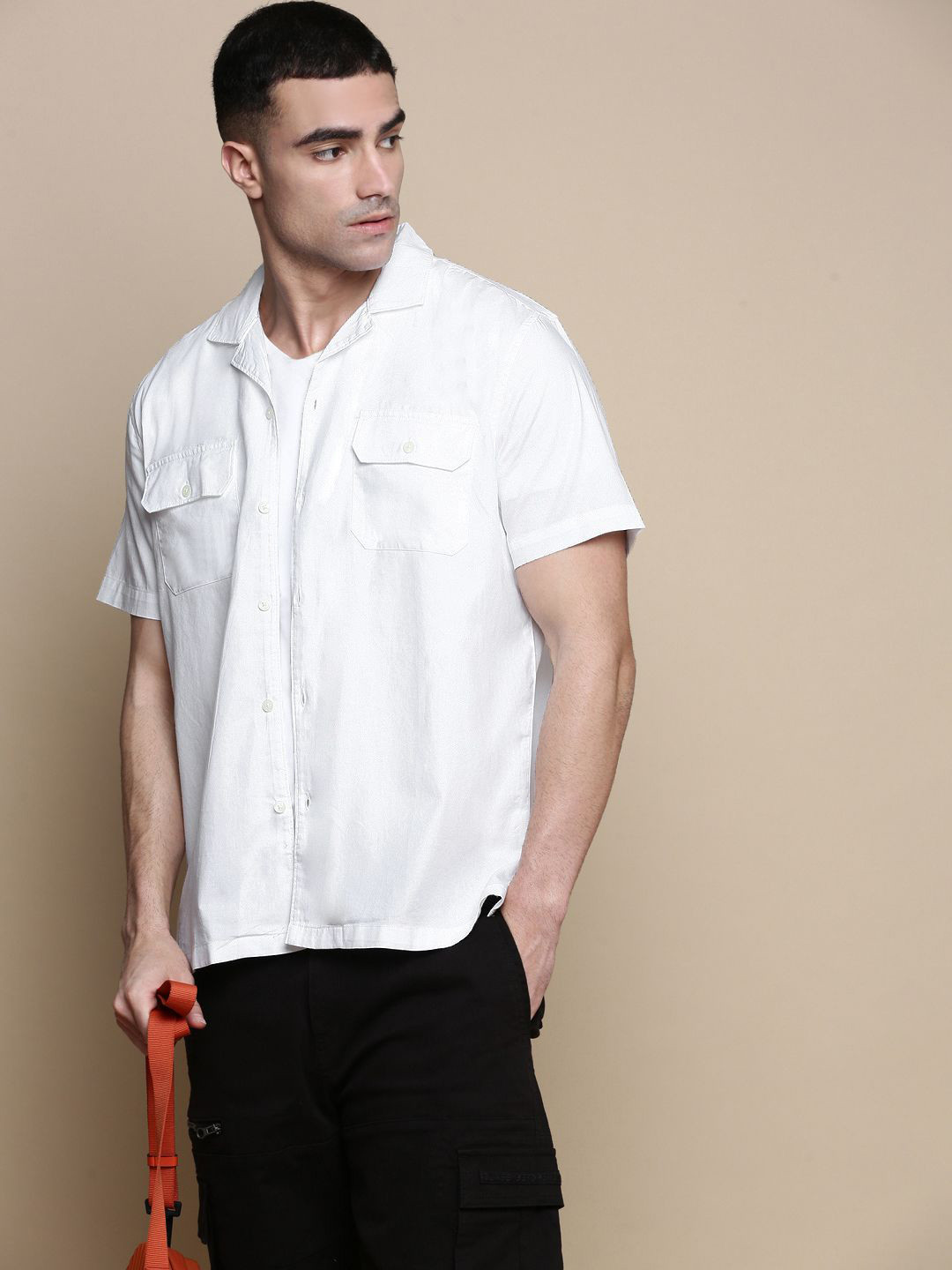 

INVICTUS Men Club Cuban Collar Solid Cotton Relaxed Fit Casual Shirt, White