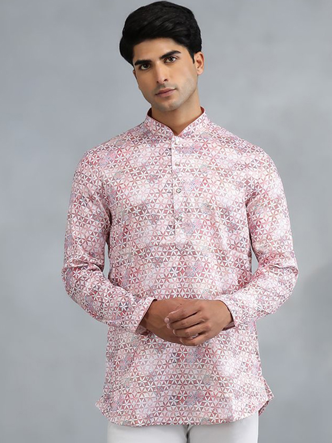

THE KURTA COMPANY Floral Printed Mandarin Collar Straight Kurta, Pink