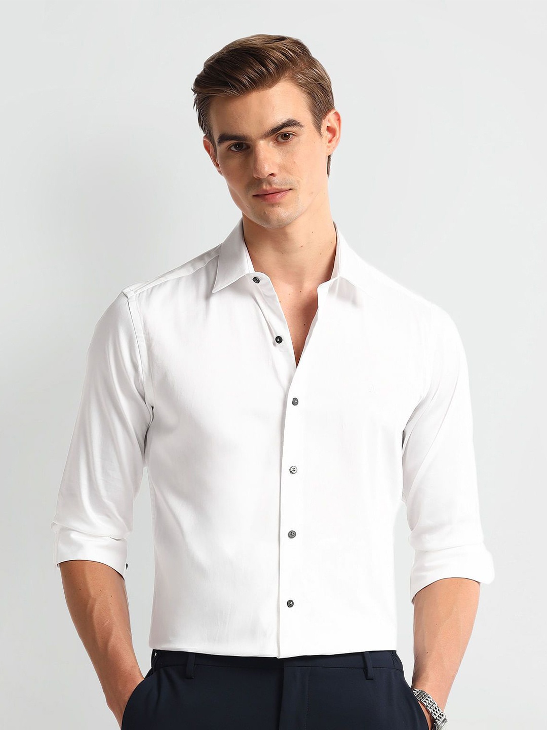 

Arrow New York Men Comfort Cutaway Collar Solid Cotton Slim Fit Formal Shirt, White