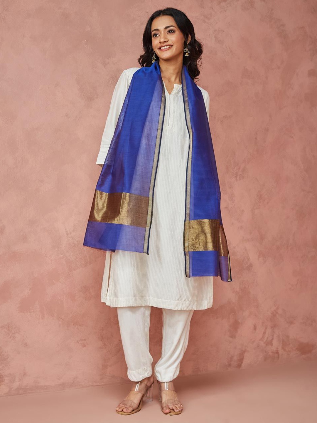 

Fabindia Cotton Silk Blend Maheshwari Stole, Blue