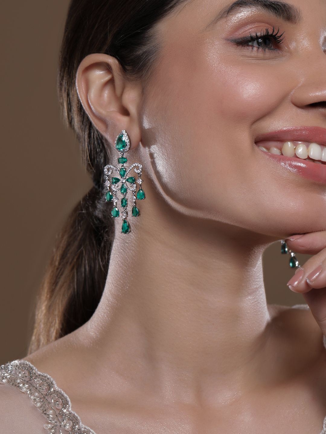 

Rubans Rhodium-Plated Contemporary American Diamond Chandbalis Earrings, Silver