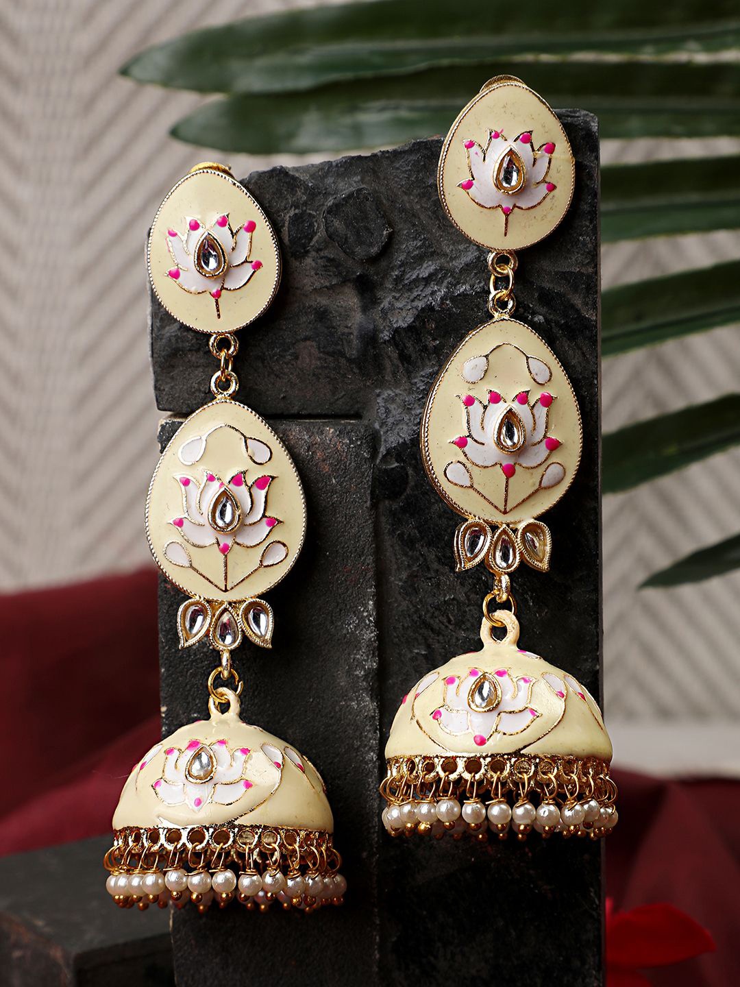 

MODE MANIA Gold-Plated Kundan Dome Shaped Jhumkas, Beige