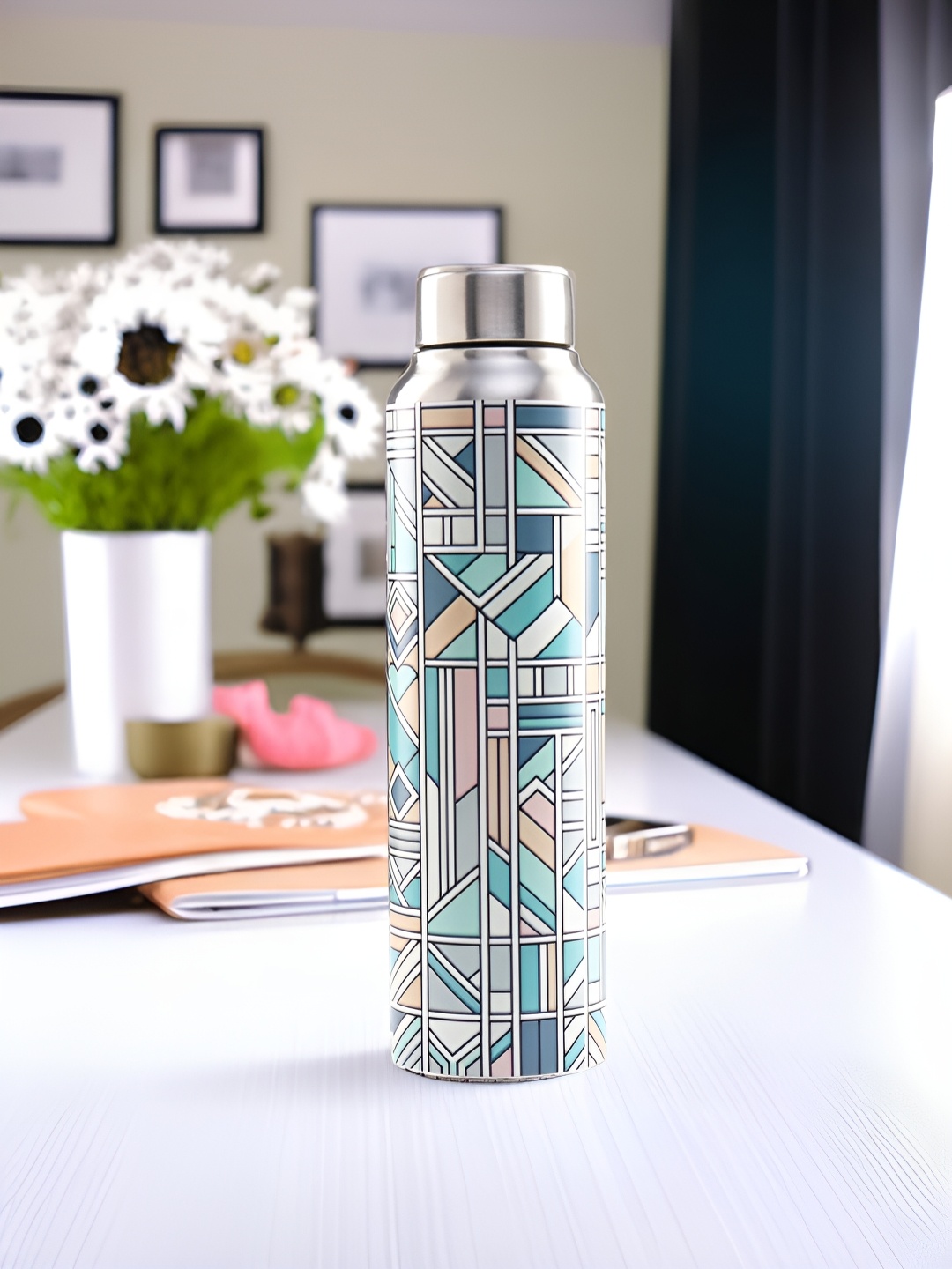 

UMAI Steel & Blue Geometric Printed Rust Free BPA Free Stainless Steel Water Bottle-1L