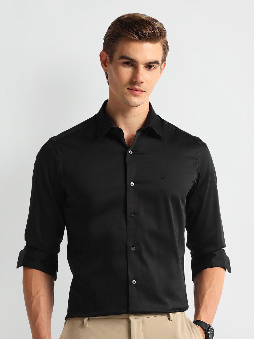 

Arrow New York Men Comfort Cutaway Collar Solid Cotton Slim Fit Formal Shirt, Black