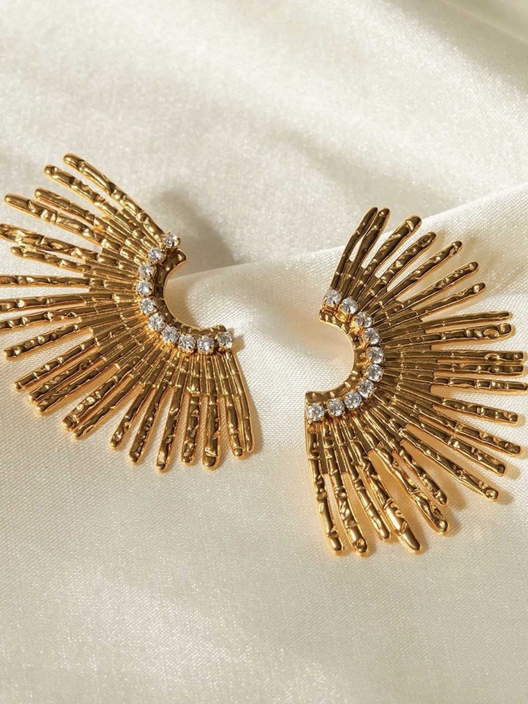 

Dorada Jewellery Stainless Steel Gold-Plated CZ Studded Sun Flower Drop Earrings