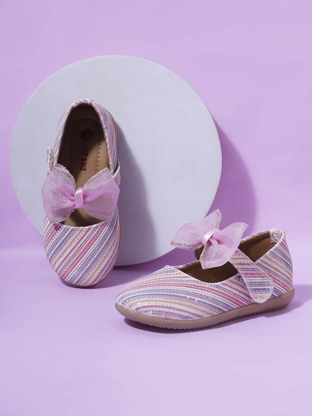 

Minesole Girls PU Flatforms, Multi