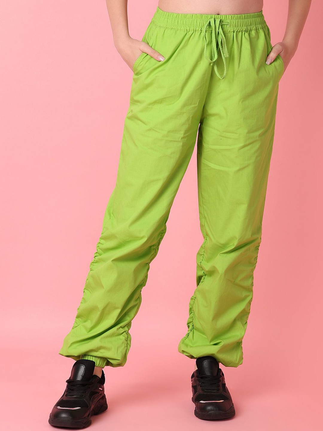 

UNLIMITED Women Solid Joggers Trousers, Green