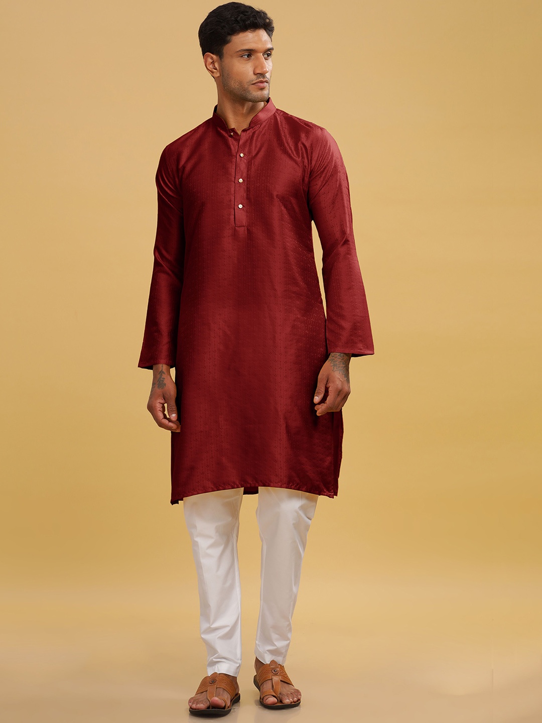 

Anouk Mandarin Collar Regular Sleeves Woven Design Regular Straight Pure Cotton Kurta, Maroon