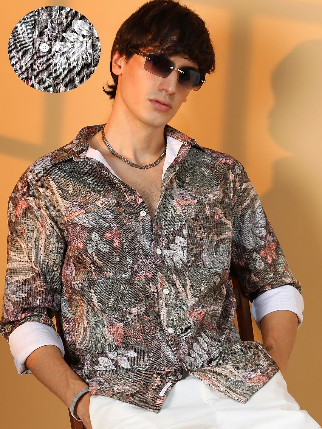 

Campus Sutra Men Comfort Spread Collar Floral Printed Casual Shirt, Green