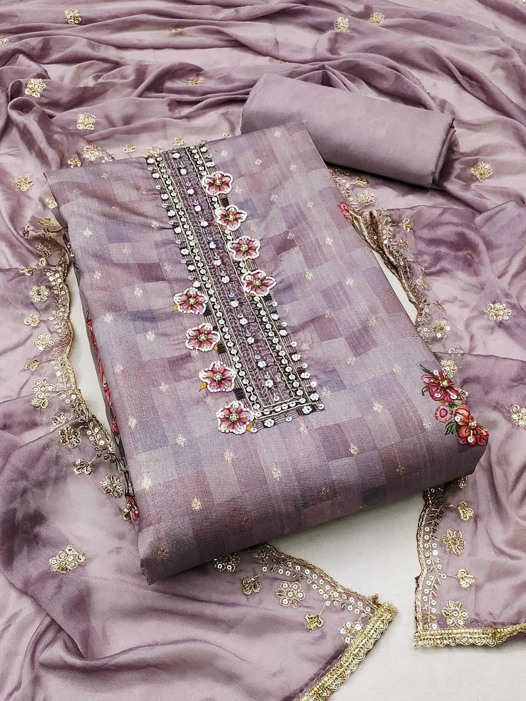 

Peachmode Geometric Printed Beads & Stones Unstitched Dress Material, Purple