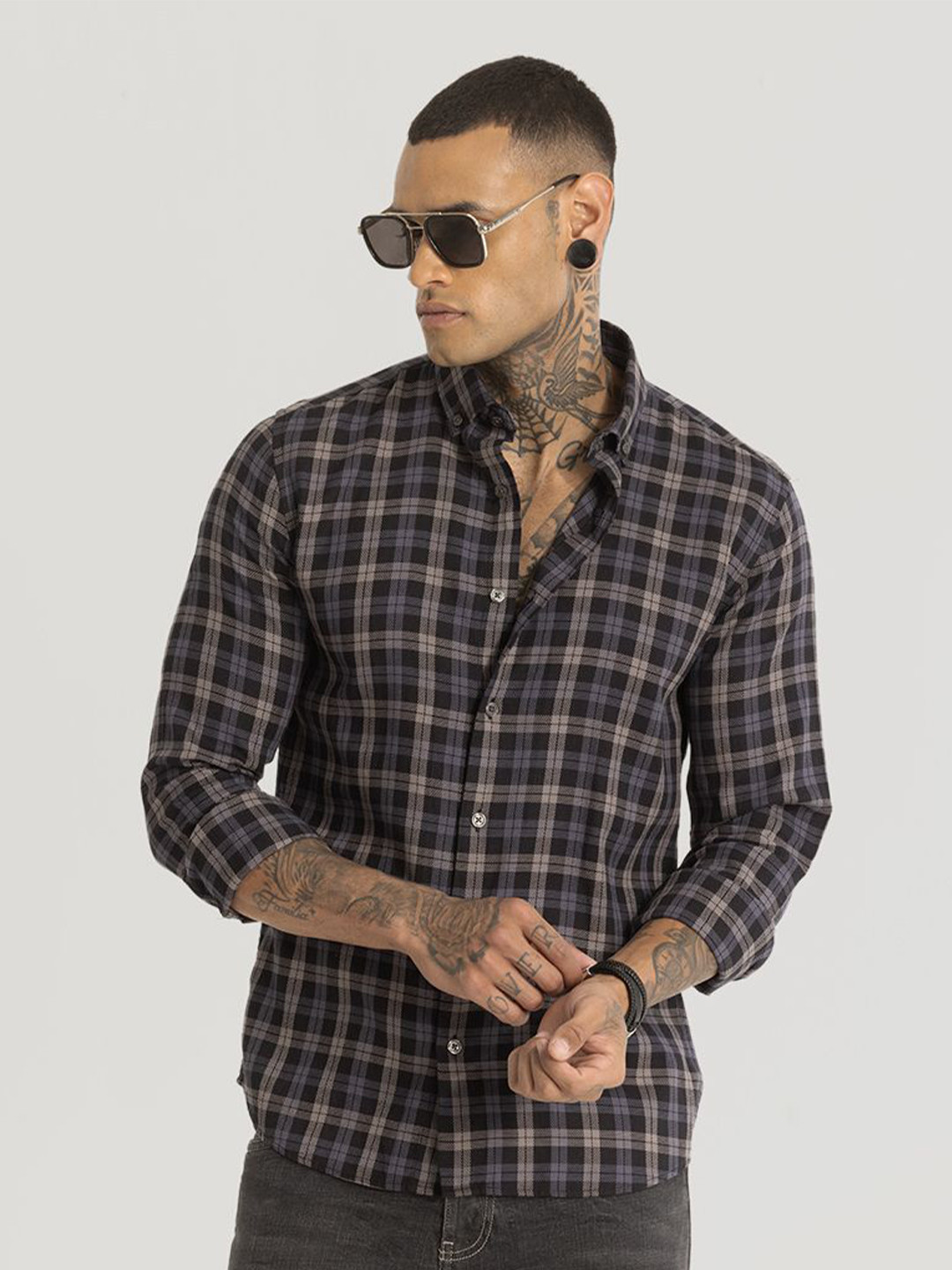 

Snitch Men Smart Button-Down Collar Tartan Checked Cotton Slim Fit Casual Shirt, Grey