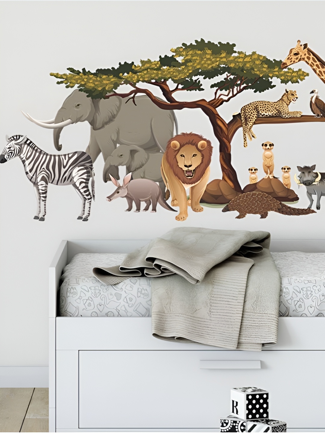 

Jaamso Royals Brown & Grey Animals Printed Self-Adhesive Wall Sticker